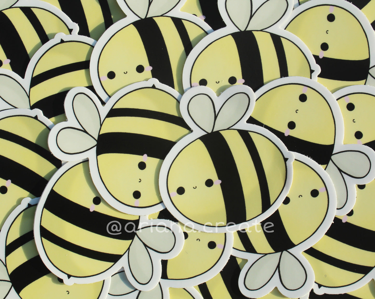 Bumble bee sticker